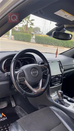 جيب جراند شيروكي